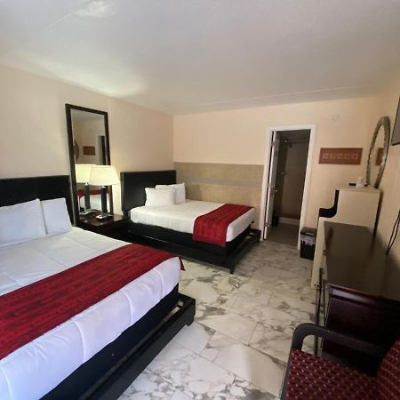 Sea Banks Motor Inn Миртл-Бич Экстерьер фото