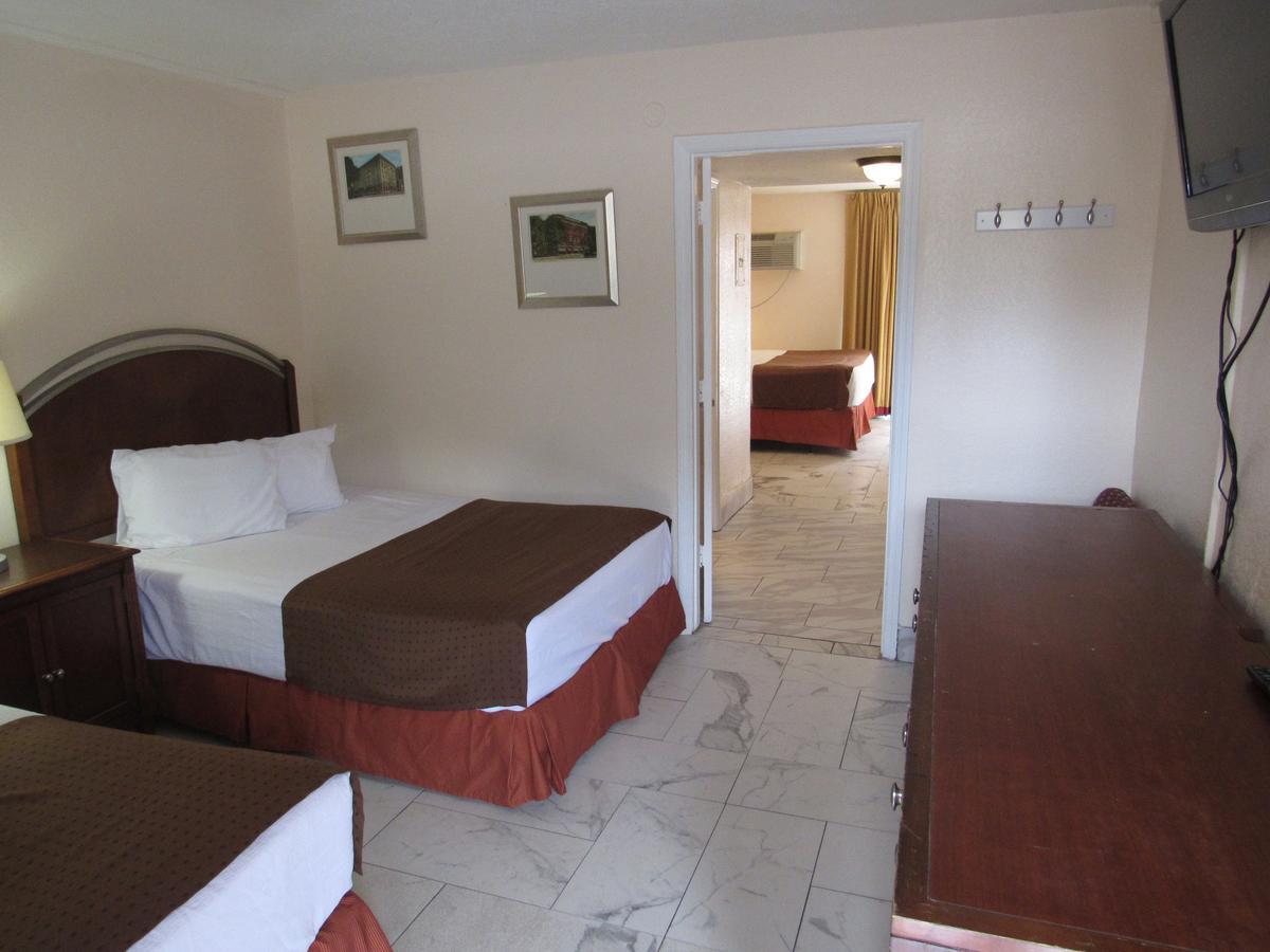 Sea Banks Motor Inn Миртл-Бич Экстерьер фото
